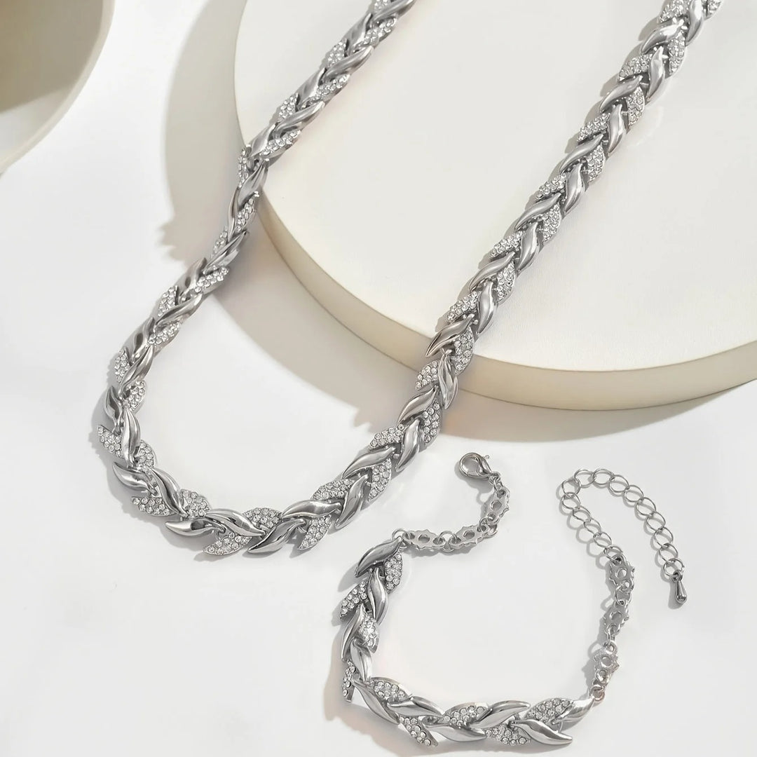 Elegantes Zopfketten-Set mit Steinen