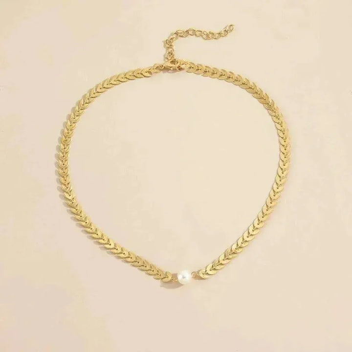 Griechische Halskette mit Margerite in Gold