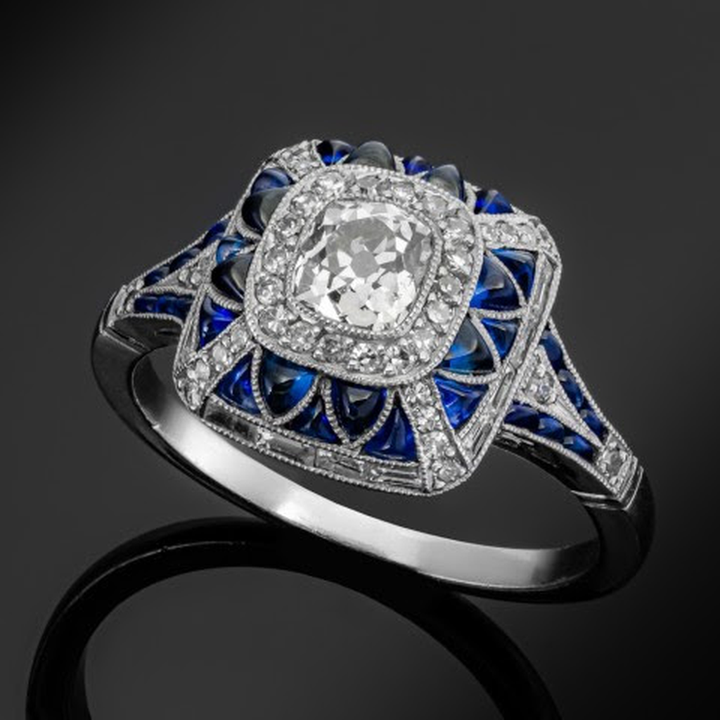 Leuchtend blauer quadratischer Ring