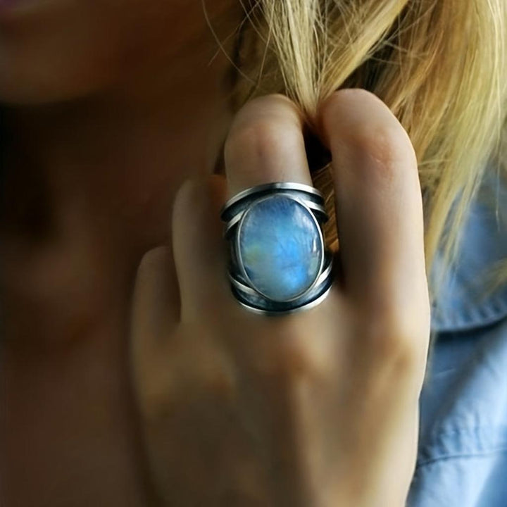 Magischer Ring mit Mondstein
