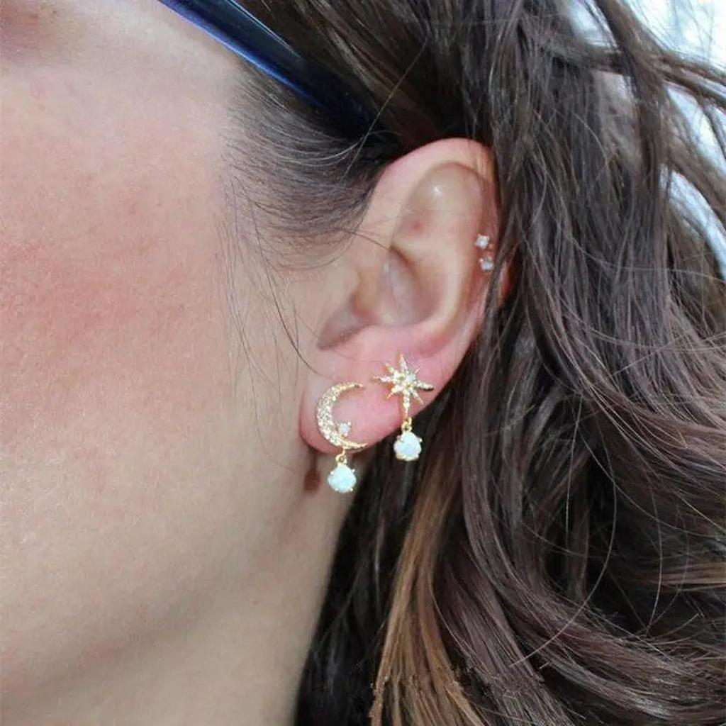 Ohrringe Mond und Stern in Gold und Opal