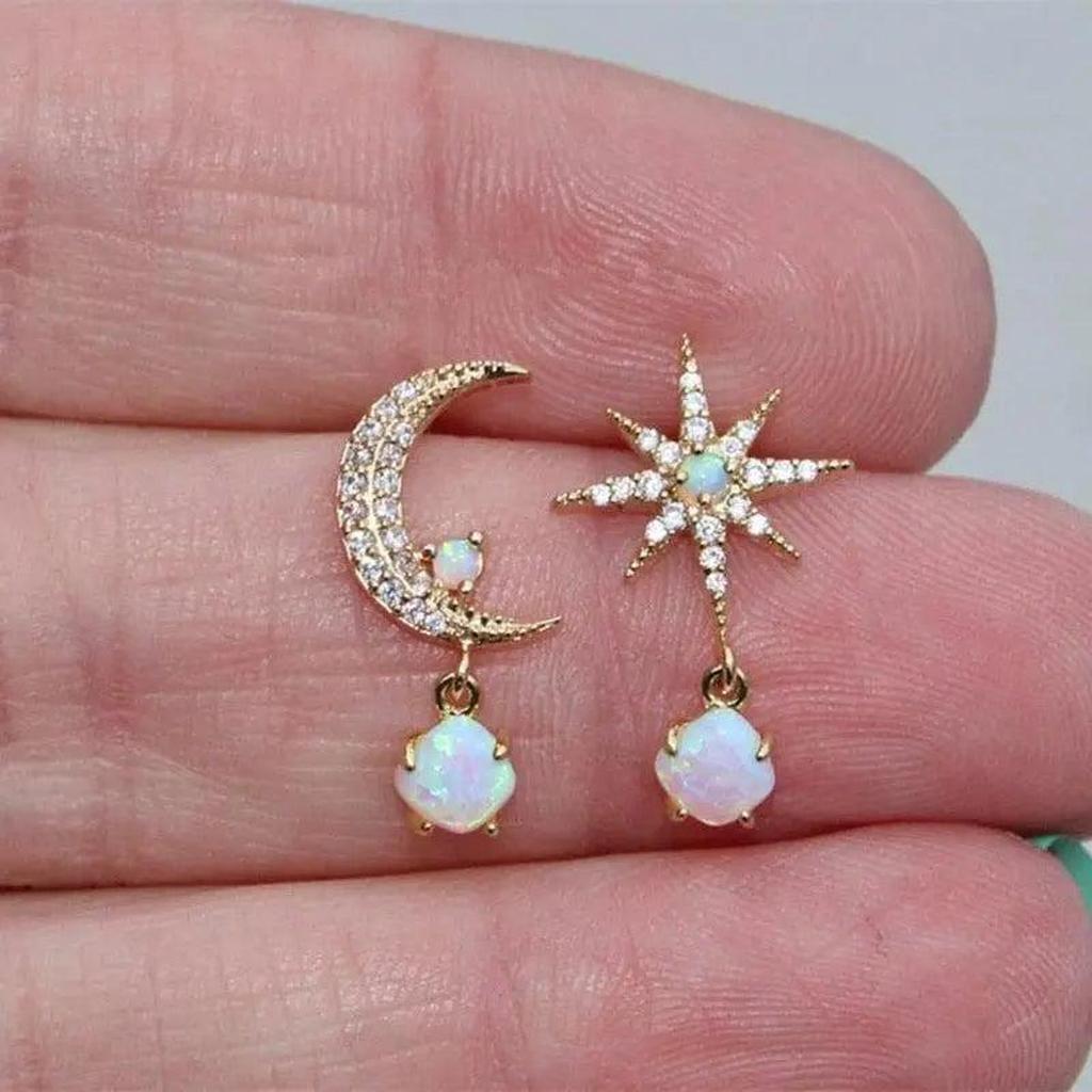 Ohrringe Mond und Stern in Gold und Opal