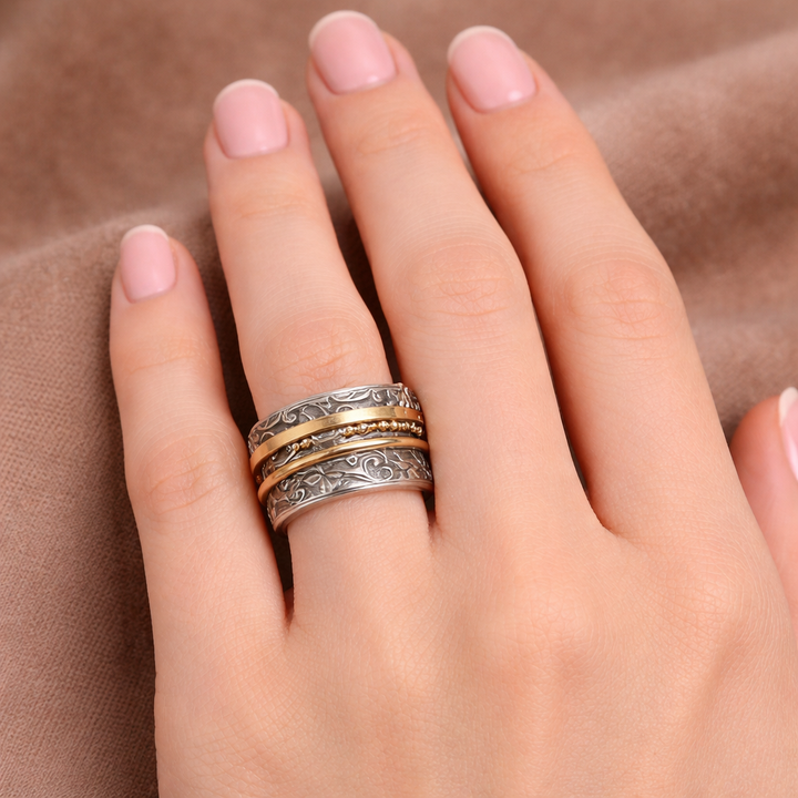 Retro-Drehring mit Barockdesign