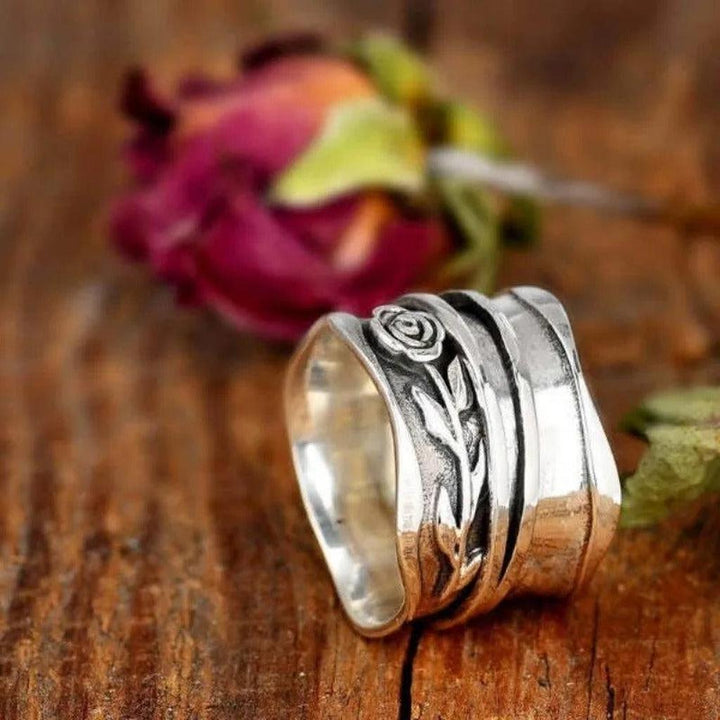 Ringe mit Blumen in Weissgold
