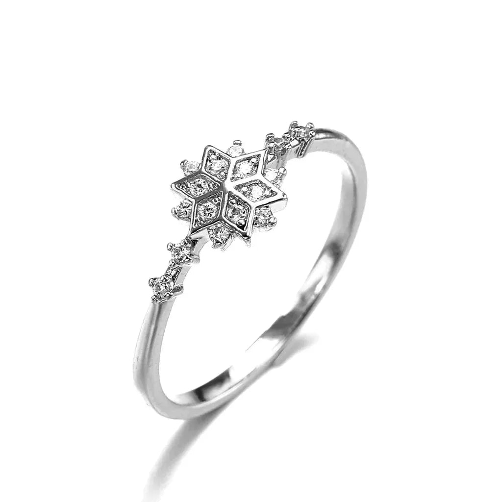 Schneeflockenring aus Weissgold