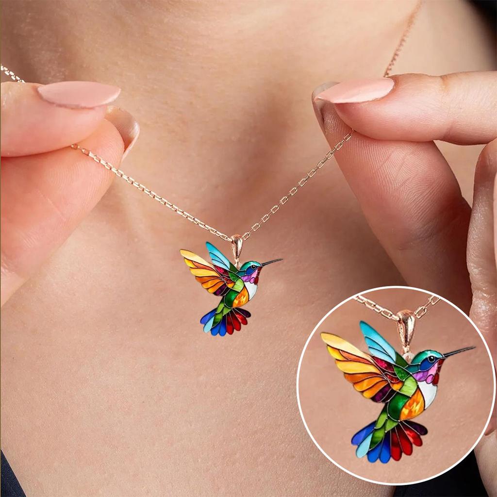 Schöne Halskette mit Schwalbe und Ohrringen als Geschenk, Angebot für begrenzte Zeit