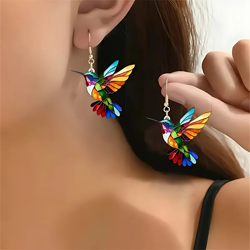 Schöne Halskette mit Schwalbe und Ohrringen als Geschenk, Angebot für begrenzte Zeit