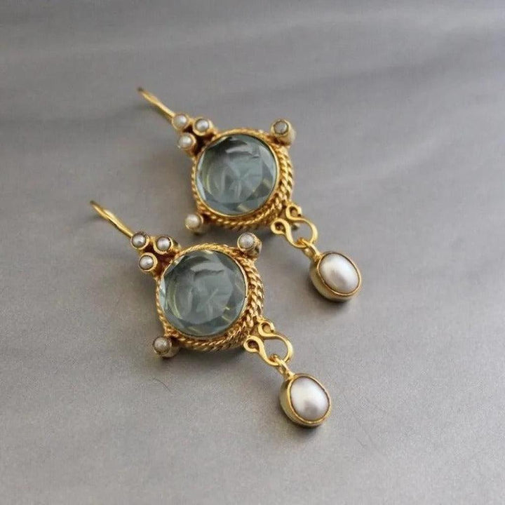 Vintage-Ohrringe aus blauem Glas und Perlen