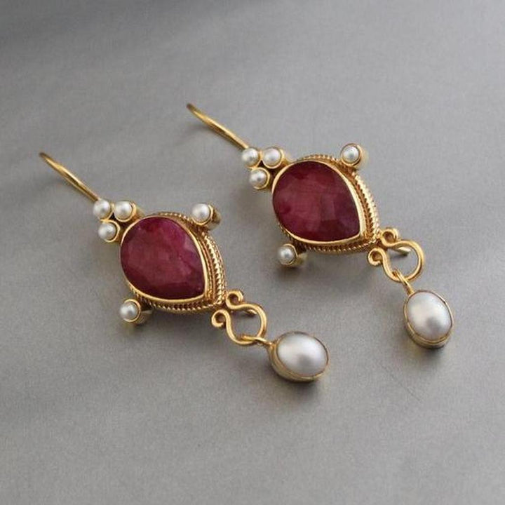 Vintage-Ohrringe mit Rubin und Margarite