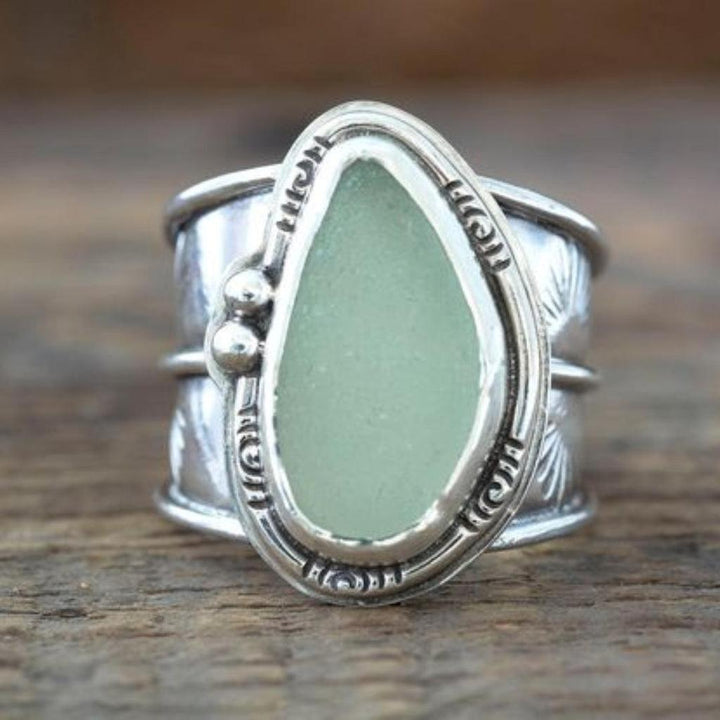 Vintage-Ring mit grünem Mondstein